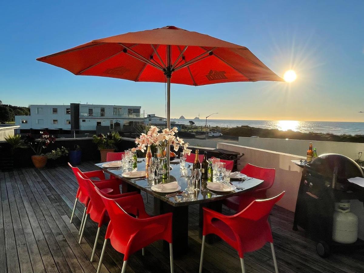 Ocean Front East End Beach House New Plymouth Buitenkant foto