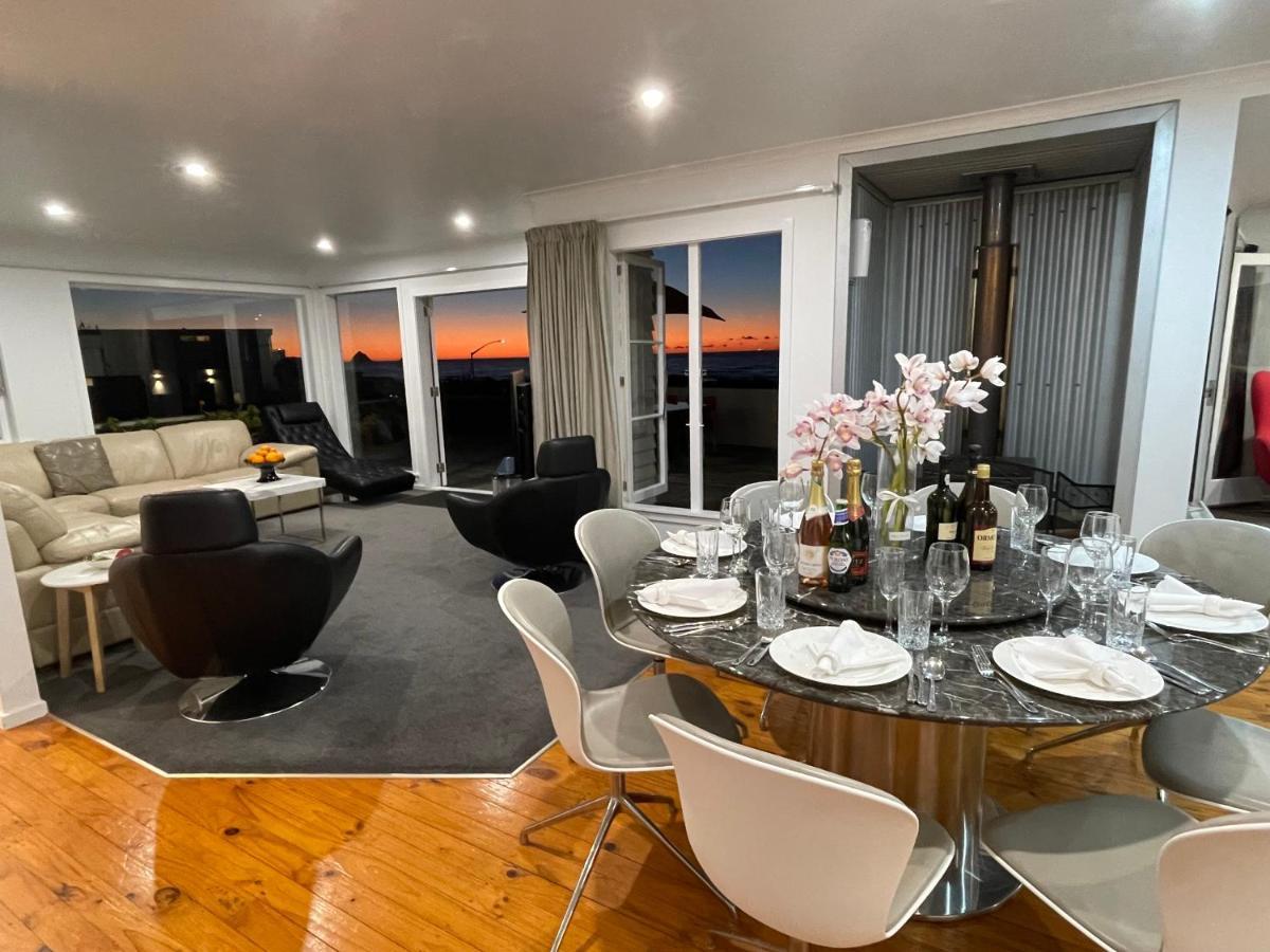 Ocean Front East End Beach House New Plymouth Buitenkant foto